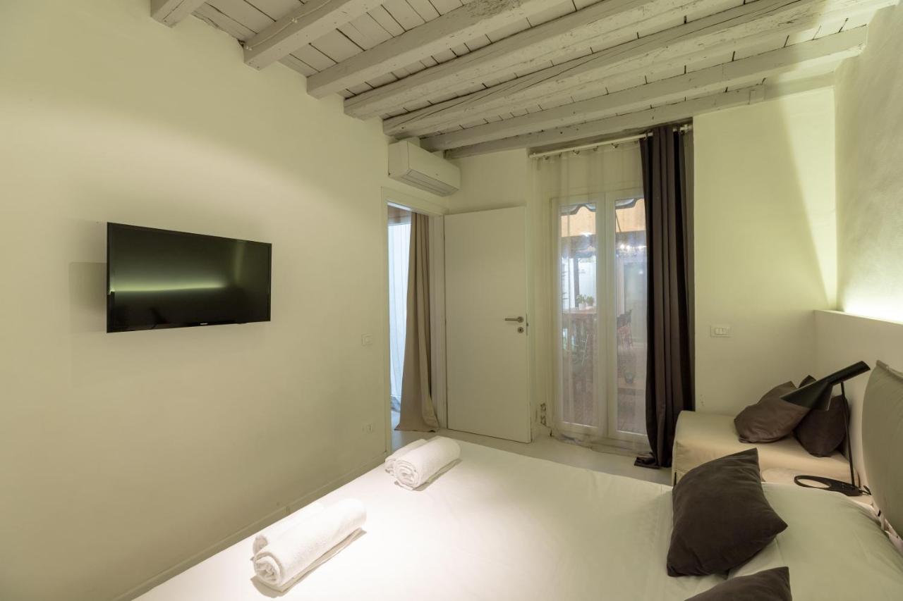 Pinti Patio Apartment Florence Buitenkant foto