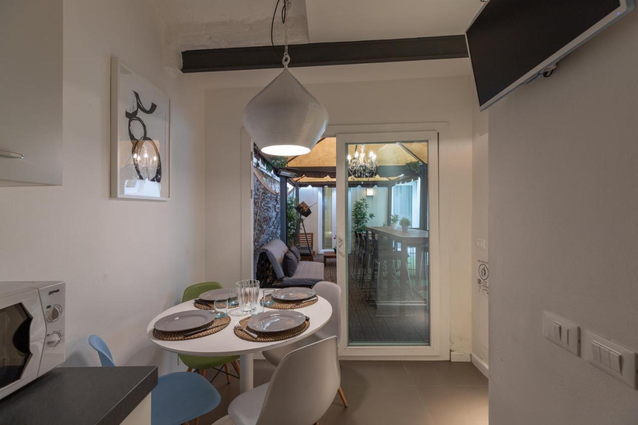 Pinti Patio Apartment Florence Buitenkant foto