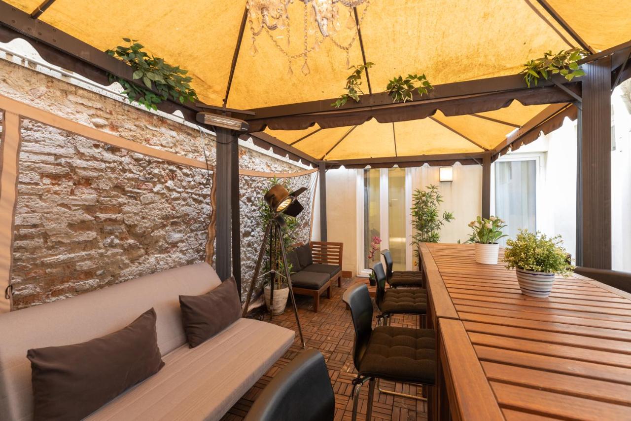 Pinti Patio Apartment Florence Buitenkant foto